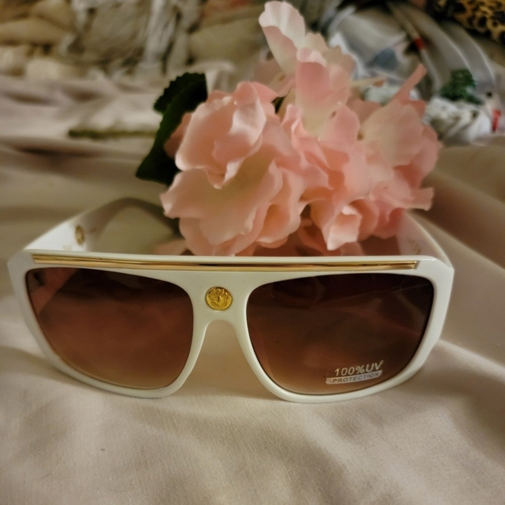 New white sunglasses